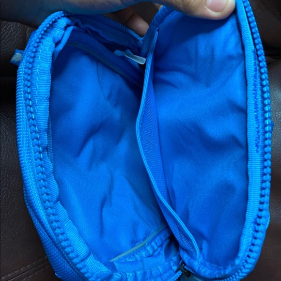 COPY - Ice blue Nike bag - Picture 3 of 3